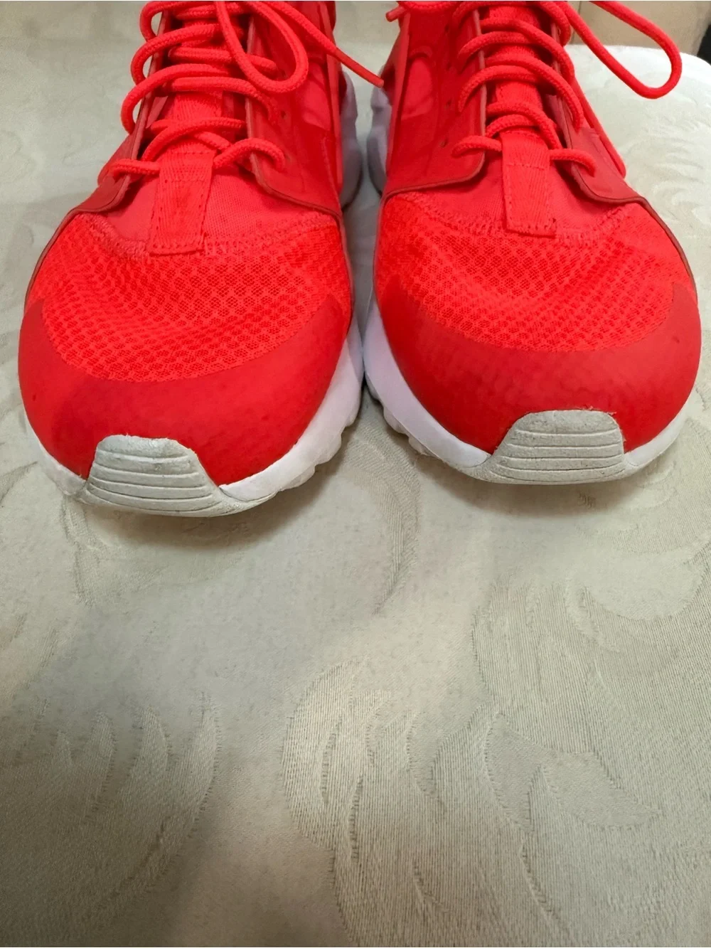 Nike Air Huarache Ultra Run Bright Crimson Neon Red Shoes Men’s Size 9.5